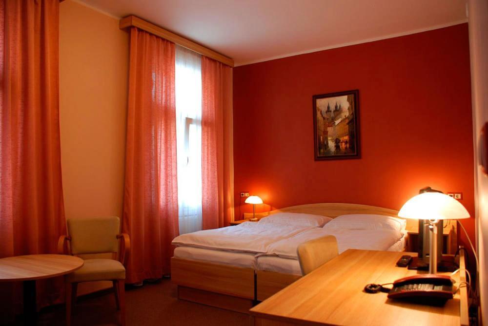 Hotel D'Angelo Prag Zimmer foto