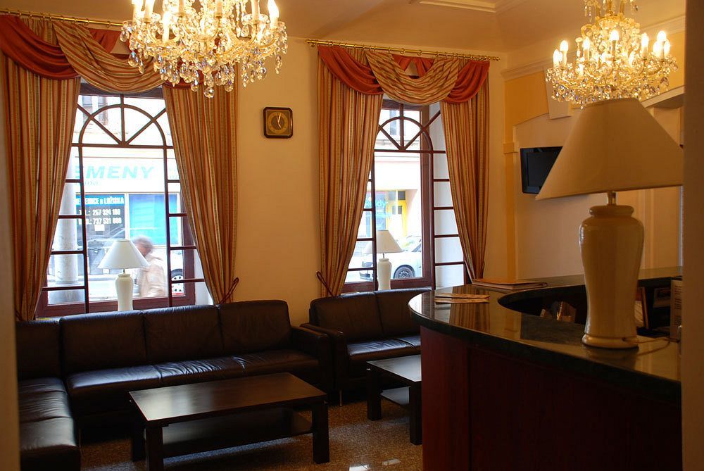 Hotel D'Angelo Prag Exterior foto