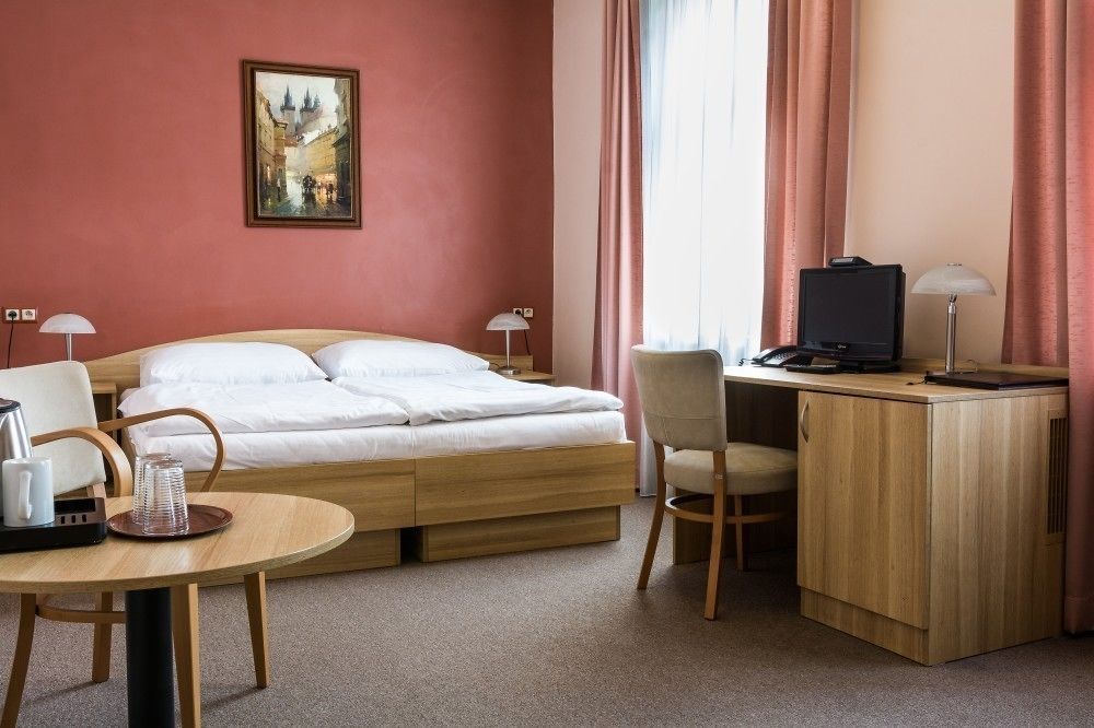 Hotel D'Angelo Prag Exterior foto